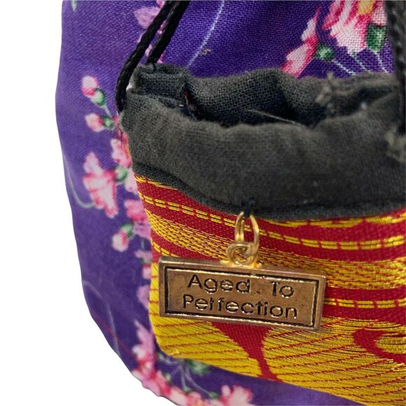 Marilyn Berg Handmade Decorative Beautiful Red Hat Lady Fiber Art Statue - Picture 6 of 11